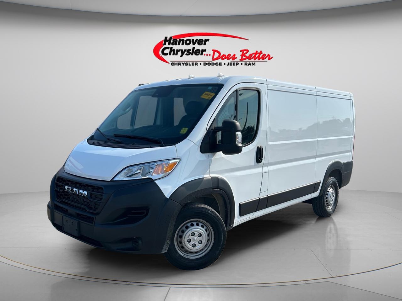 2024 RAM ProMaster 1500 Low Roof Cargo Van 136 in. WB Photo0