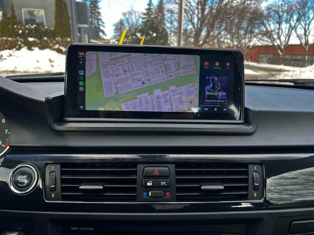 2010 BMW 3 Series 2dr Cpe 328i xDrive AWD Photo