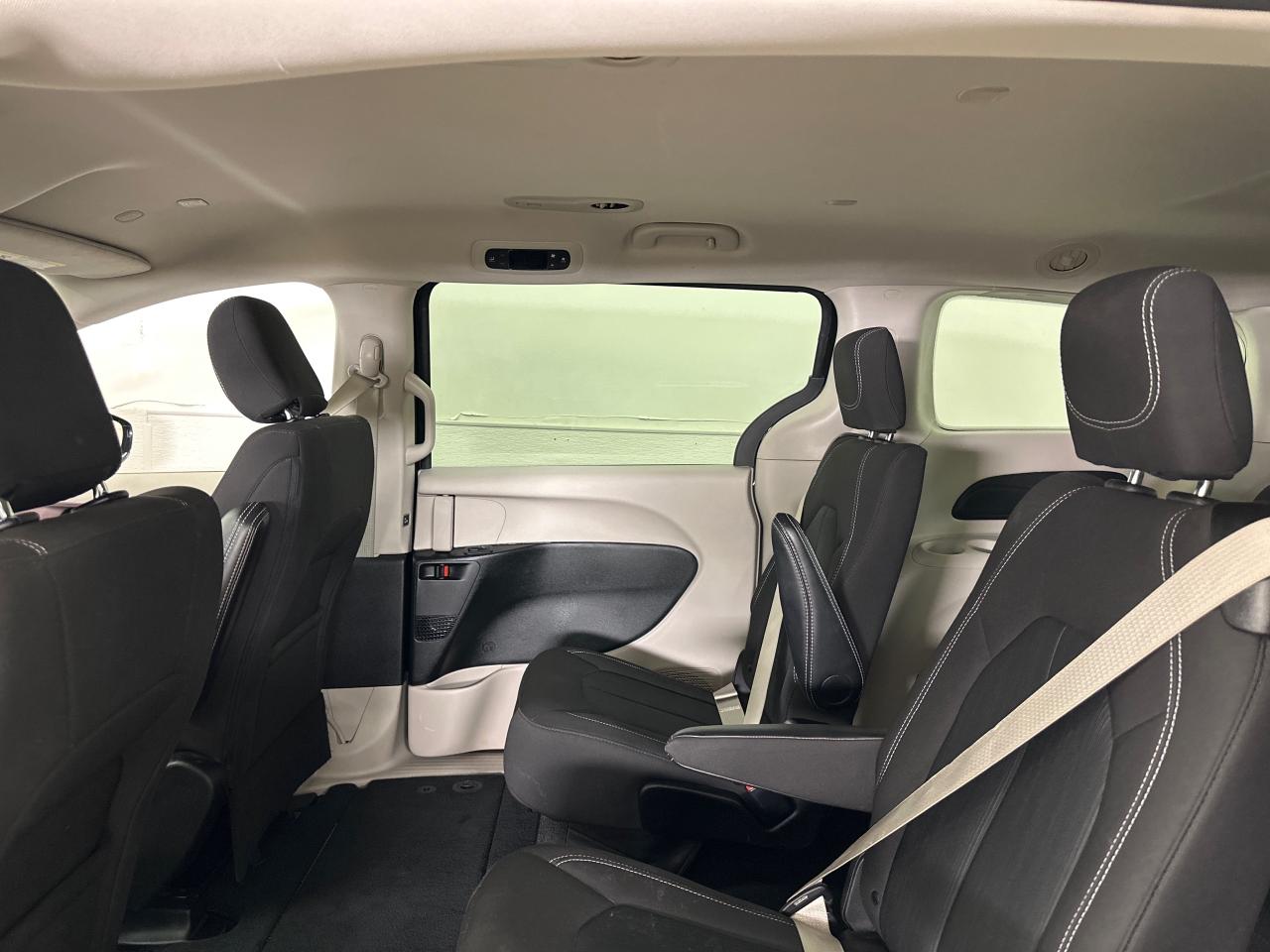 2024 Chrysler Grand Caravan SXT Front-Wheel Drive Passenger Van Photo