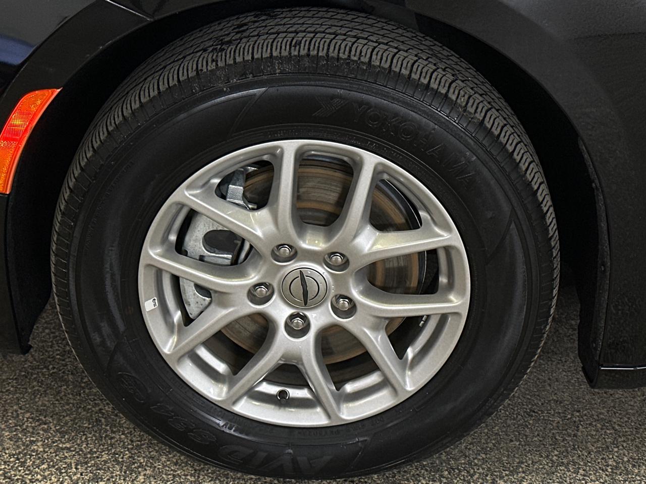 2024 Chrysler Grand Caravan SXT Front-Wheel Drive Passenger Van Photo