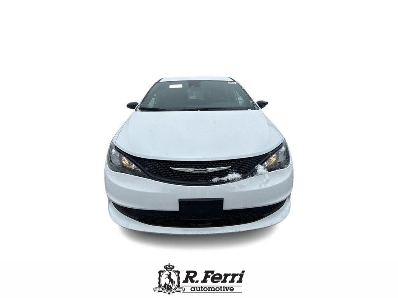 2026 Chrysler Grand Caravan SXT Front-Wheel Drive Passenger Van Photo3