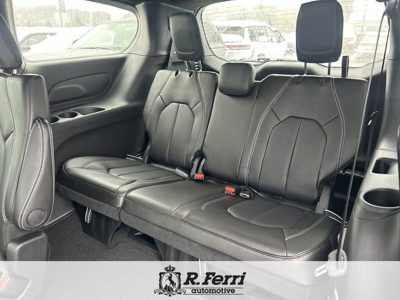 2026 Chrysler Grand Caravan SXT Front-Wheel Drive Passenger Van Photo