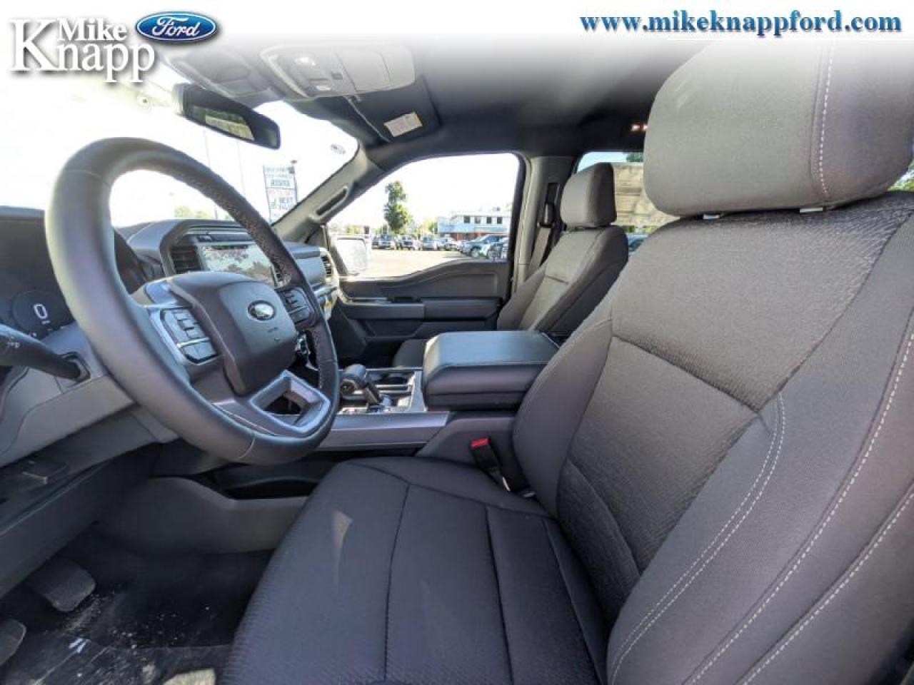 2025 Ford F-150 XLT Photo