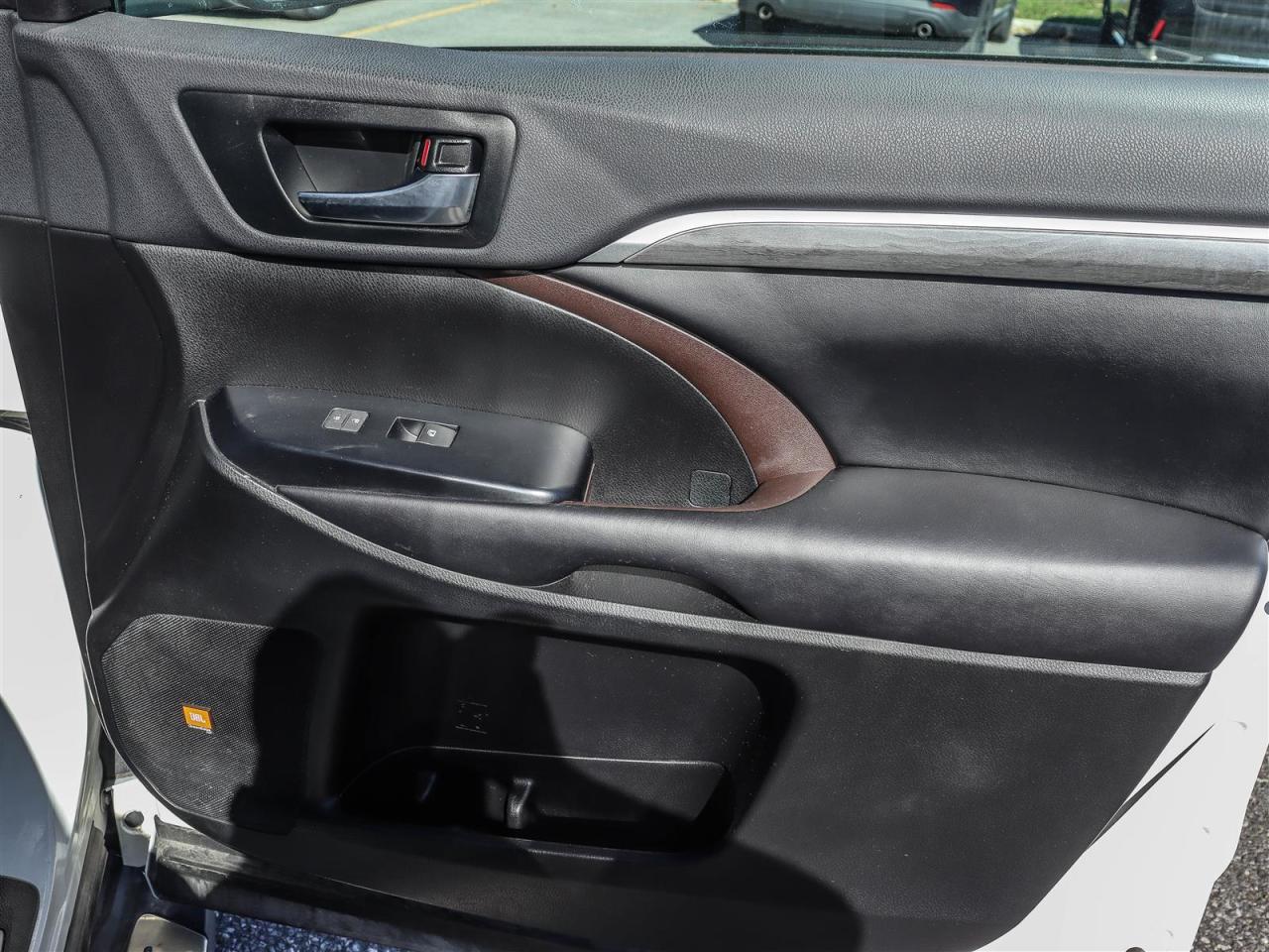 2019 Toyota Highlander  Photo