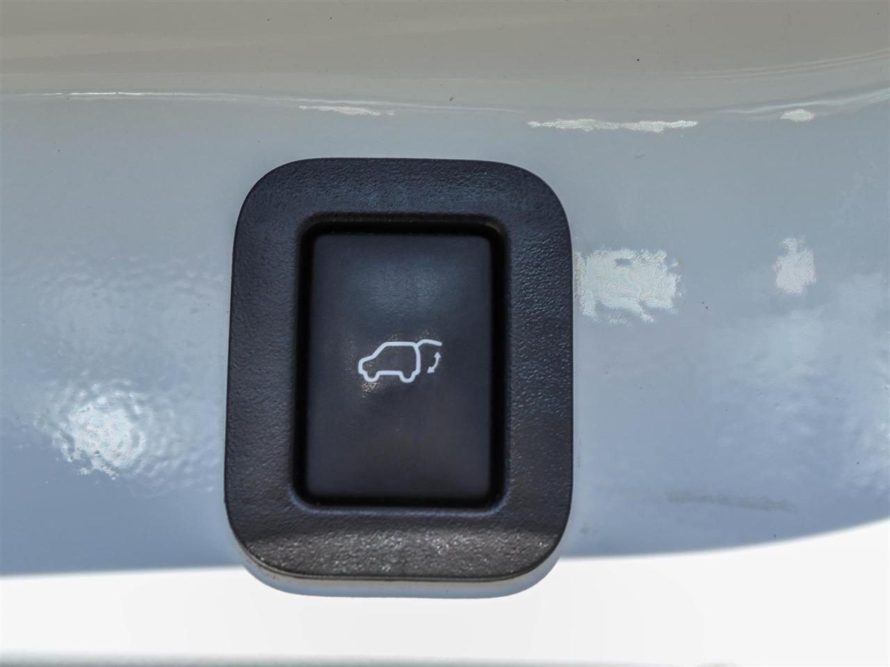 2019 Toyota Highlander  Photo