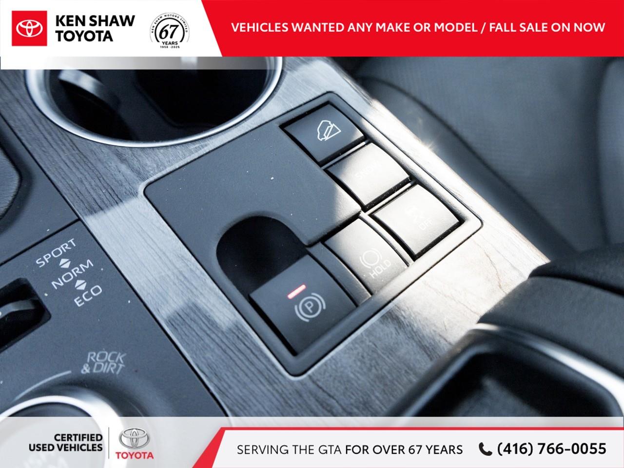 2023 Toyota Highlander XSE 4dr All-Wheel Drive Photo