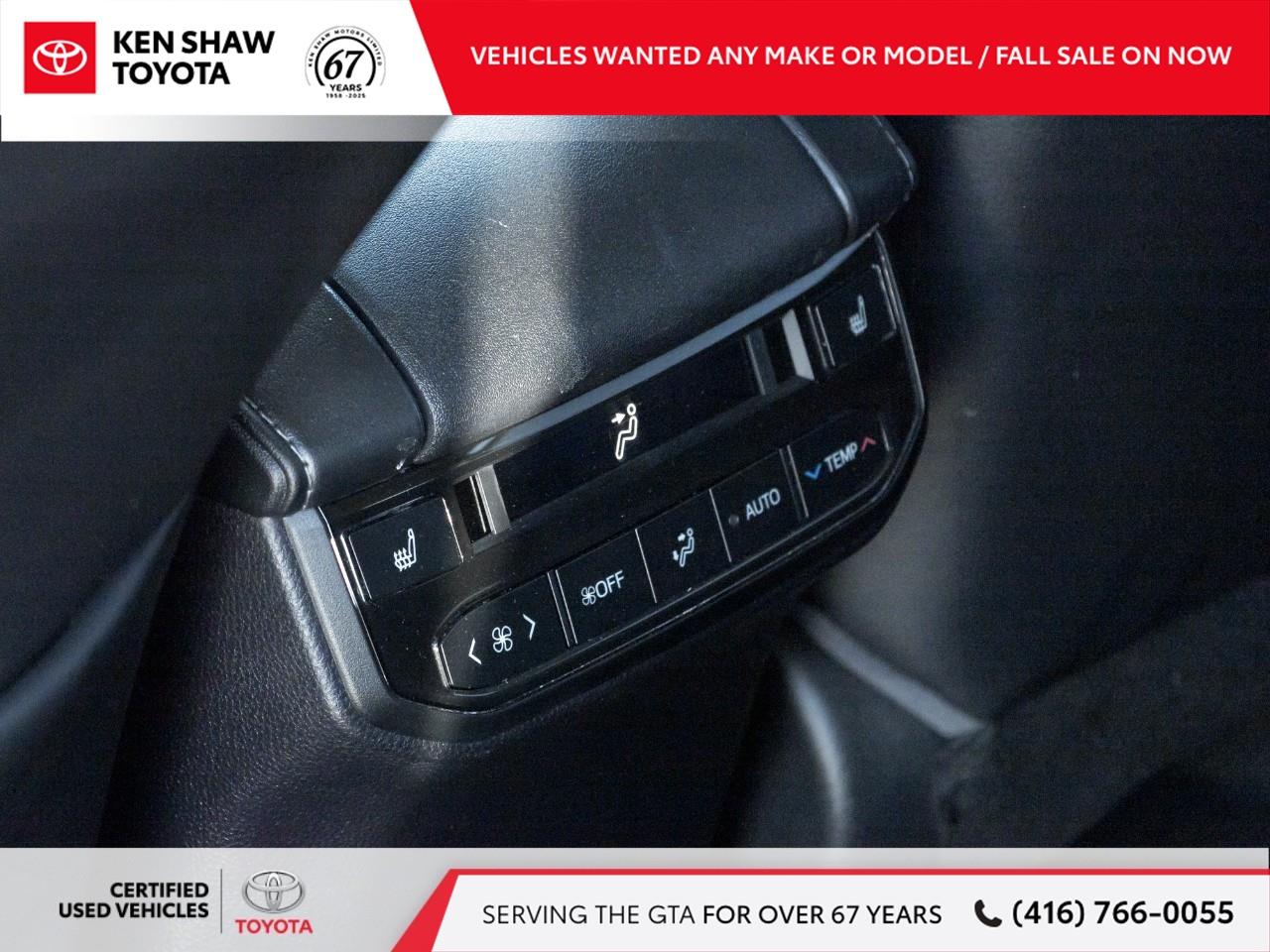 2023 Toyota Highlander XSE 4dr All-Wheel Drive Photo