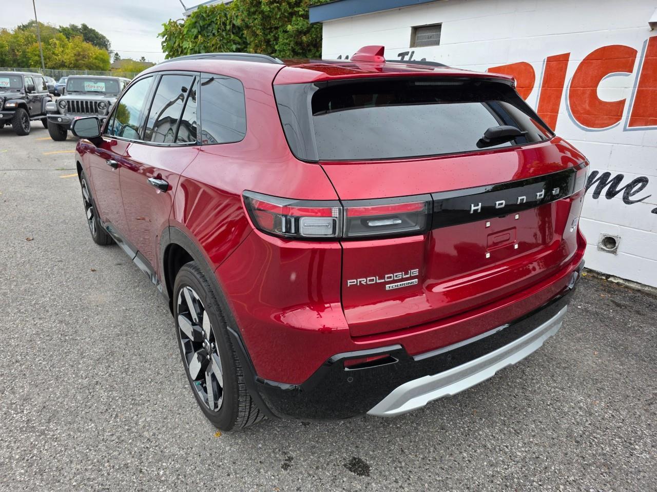 2024 Honda Prologue Touring 4dr All-Wheel Drive Photo