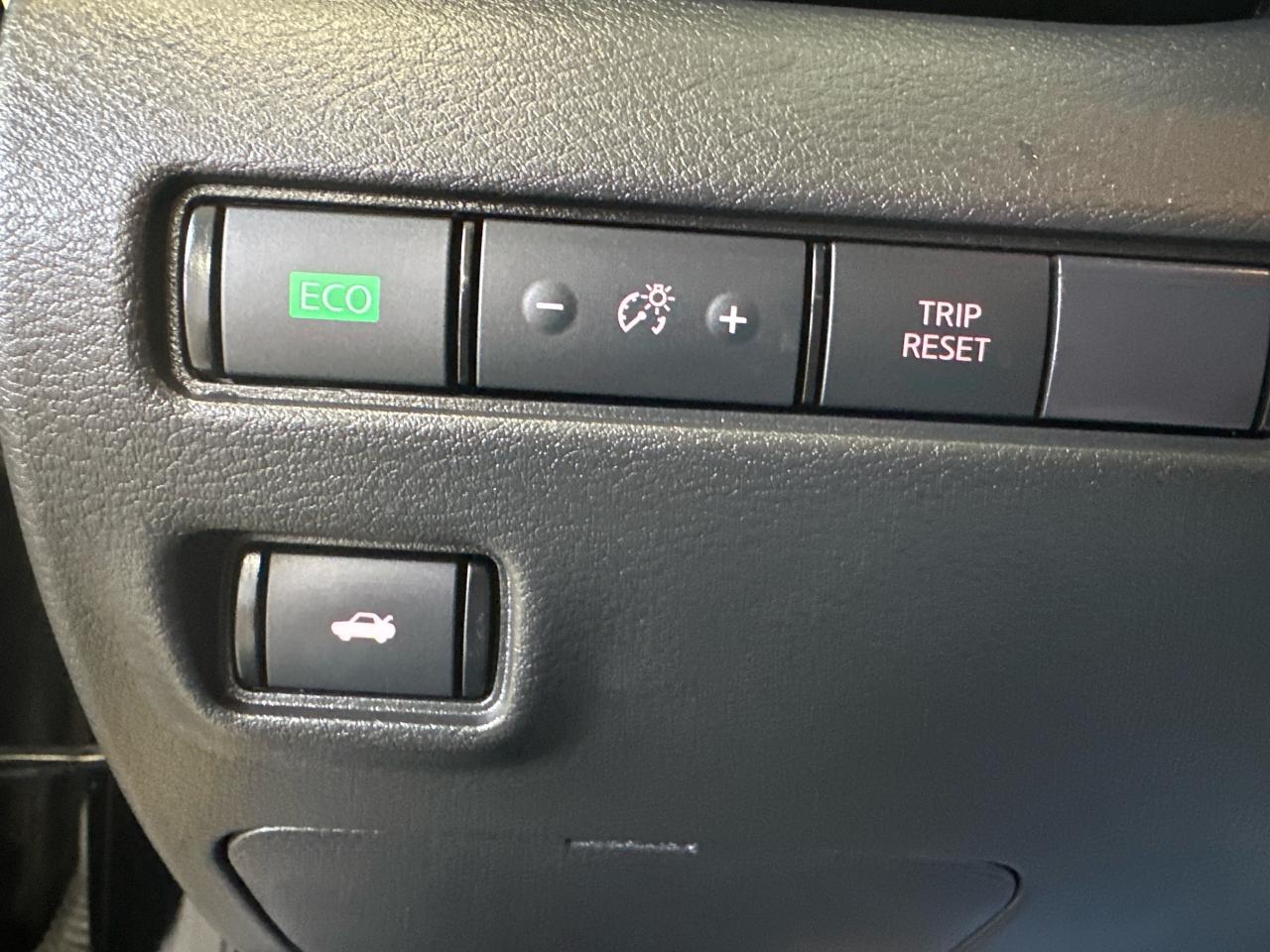 2024 Nissan Sentra SV 4DR SEDAN Photo