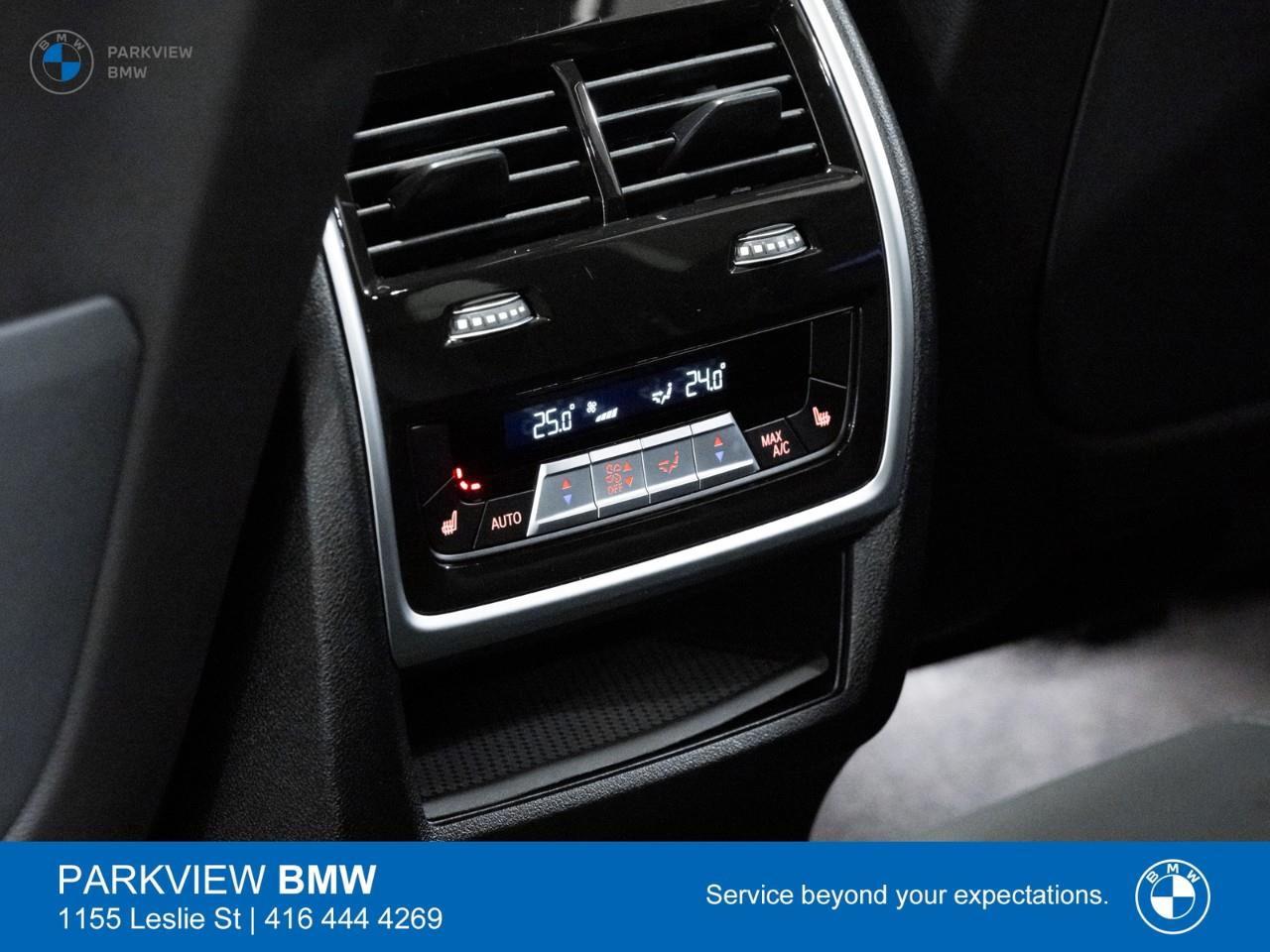 2022 BMW X5 xDrive40i 4dr All-Wheel Drive Sports Activity Vehicle Photo3