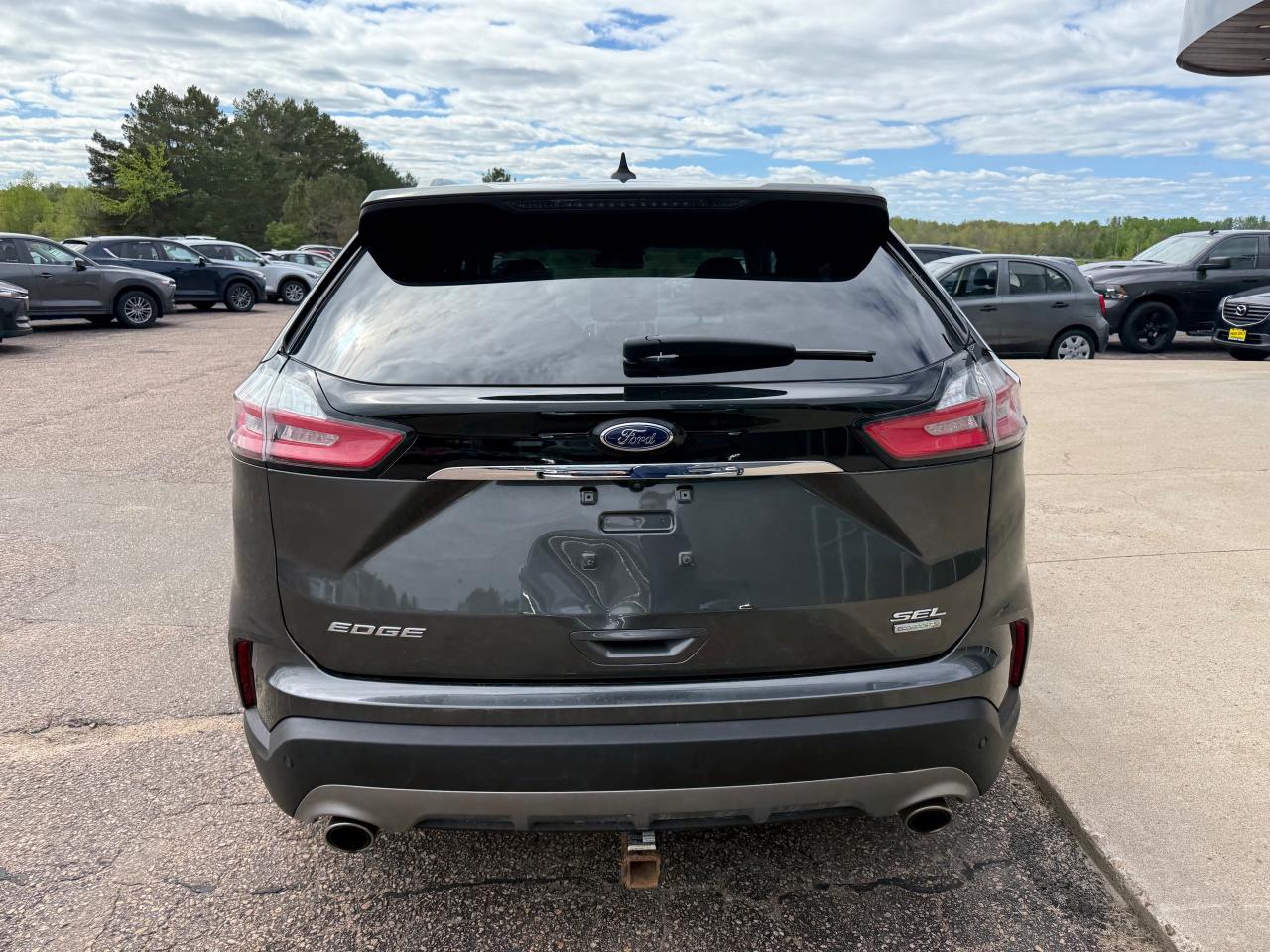 2019 Ford Edge SEL 4dr Front-wheel Drive Photo