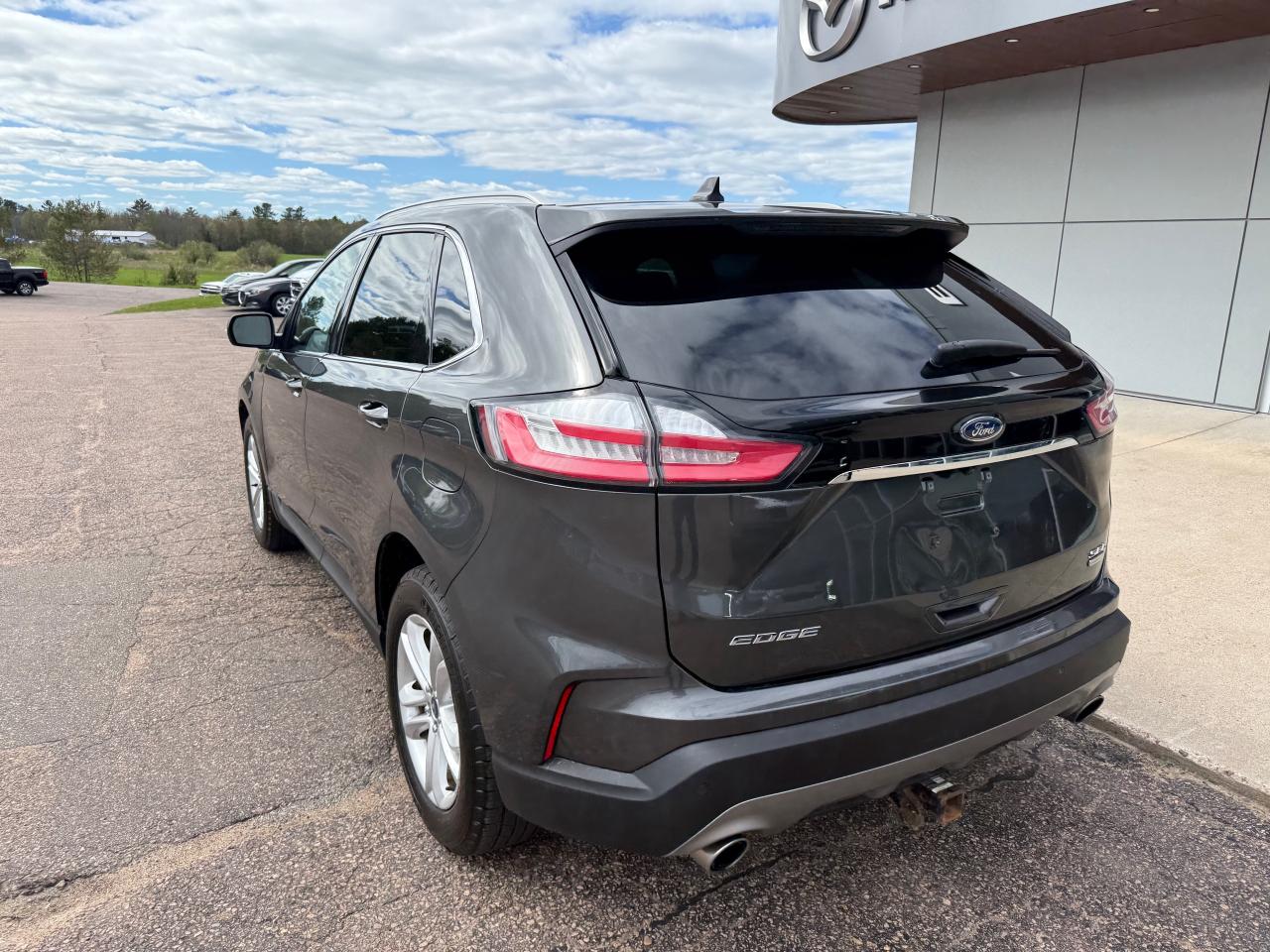 2019 Ford Edge SEL 4dr Front-wheel Drive Photo