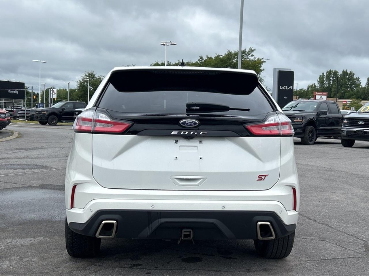 2022 Ford Edge ST 4dr All-Wheel Drive Photo4