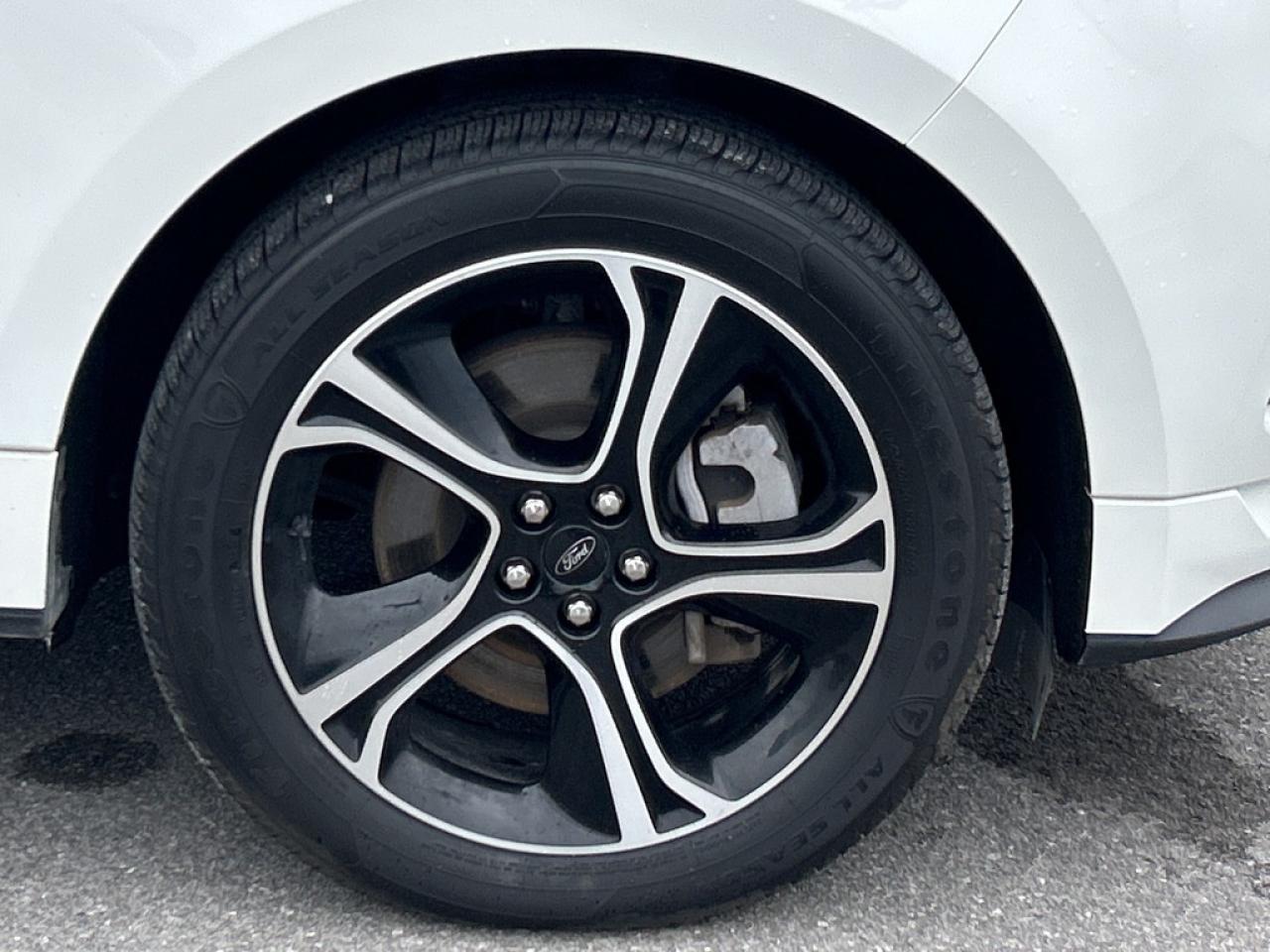 2022 Ford Edge ST 4dr All-Wheel Drive Photo