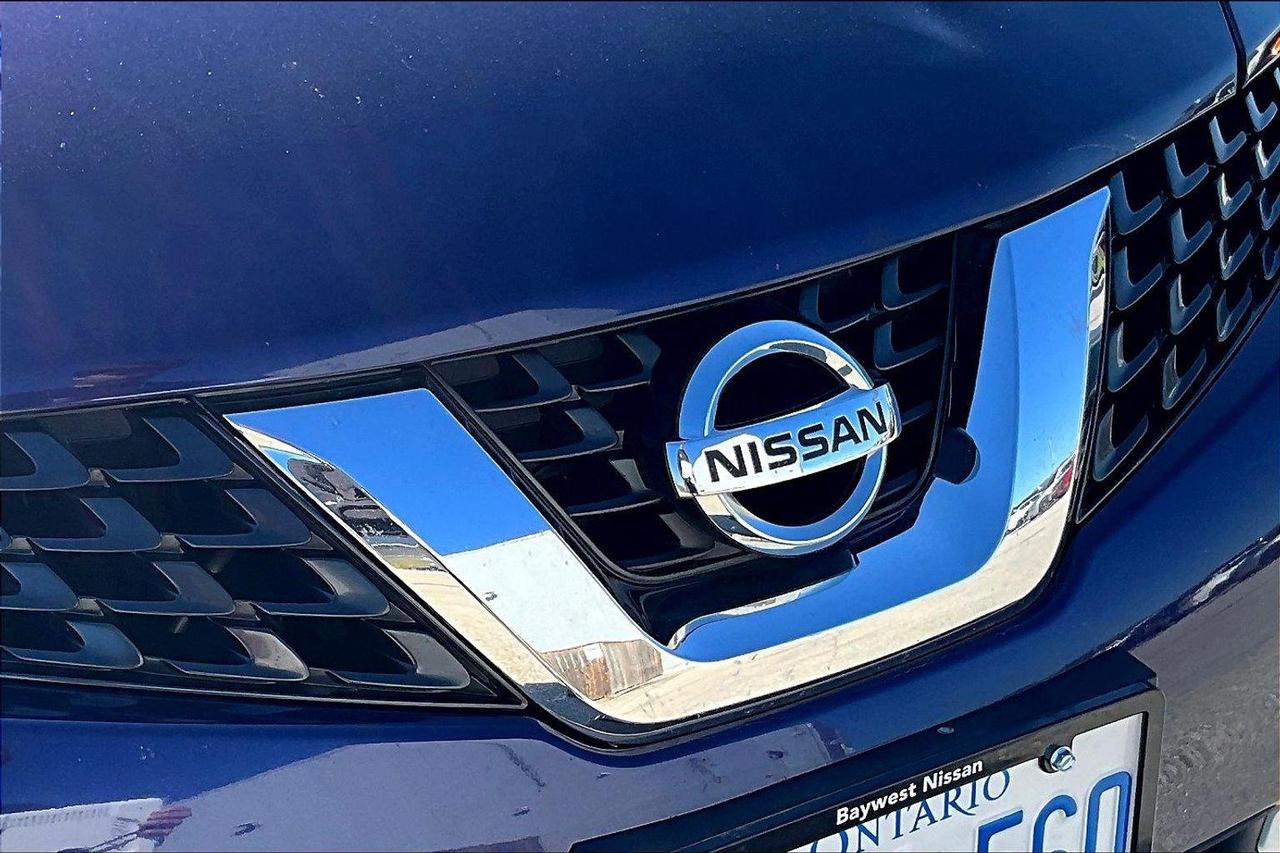 2017 Nissan Juke SV (M6) 4dr Front-Wheel Drive Photo