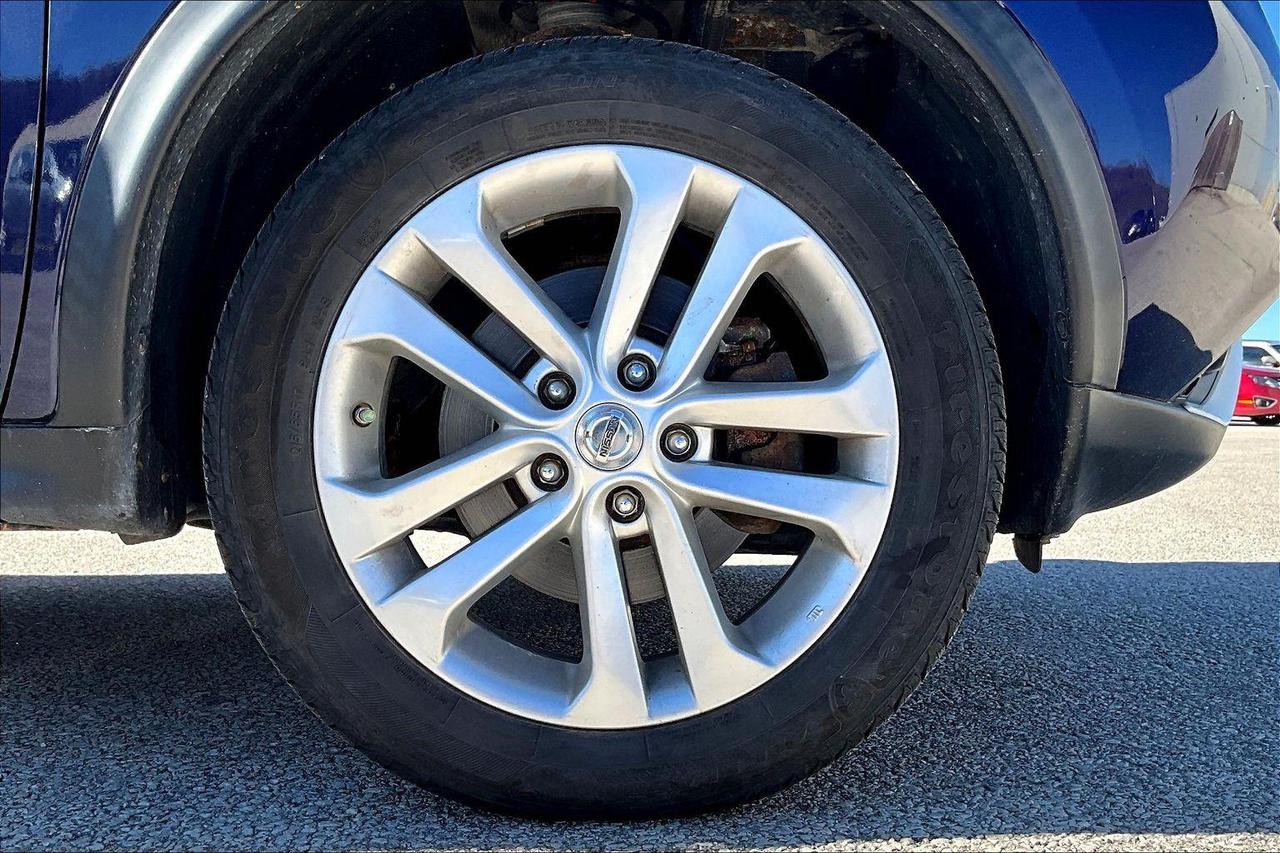 2017 Nissan Juke SV (M6) 4dr Front-Wheel Drive Photo