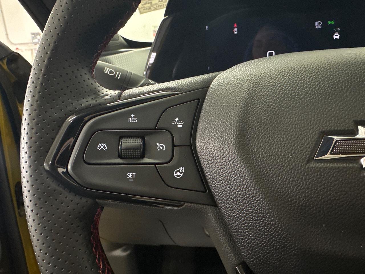 2024 Chevrolet Trax 2RS 4dr Front-Wheel Drive Photo