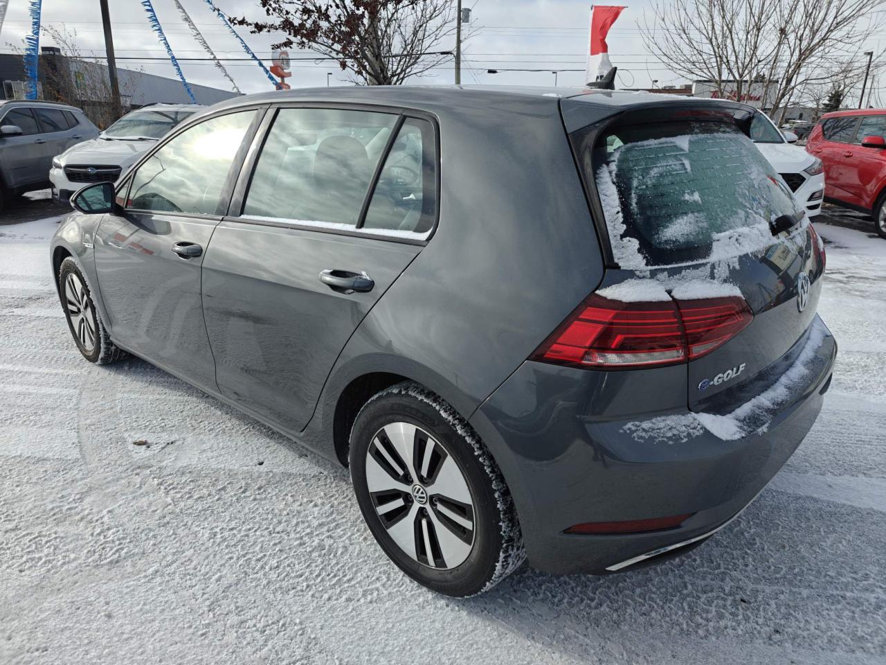 2017 Volkswagen e-Golf Comfortline 4dr Hatchback Photo
