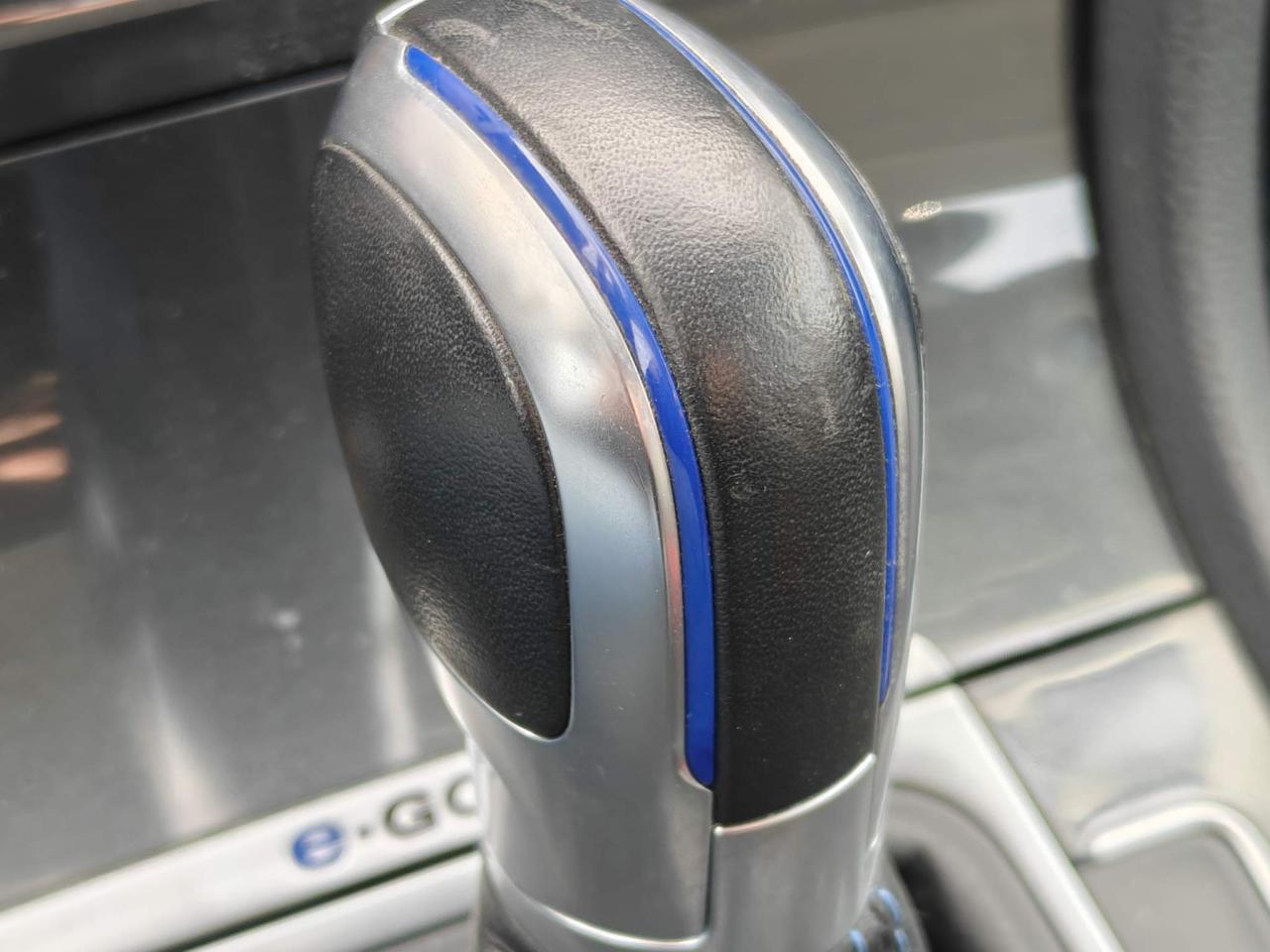 2017 Volkswagen e-Golf Comfortline 4dr Hatchback Photo