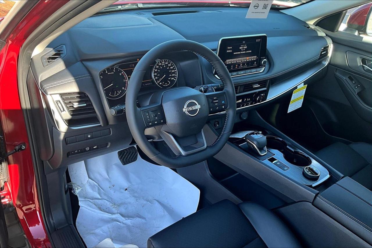 2026 Nissan Rogue SV Moonroof 4dr All-Wheel Drive Sport Utility Photo