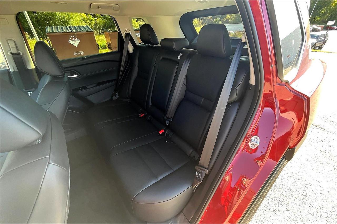 2026 Nissan Rogue SV Moonroof 4dr All-Wheel Drive Sport Utility Photo