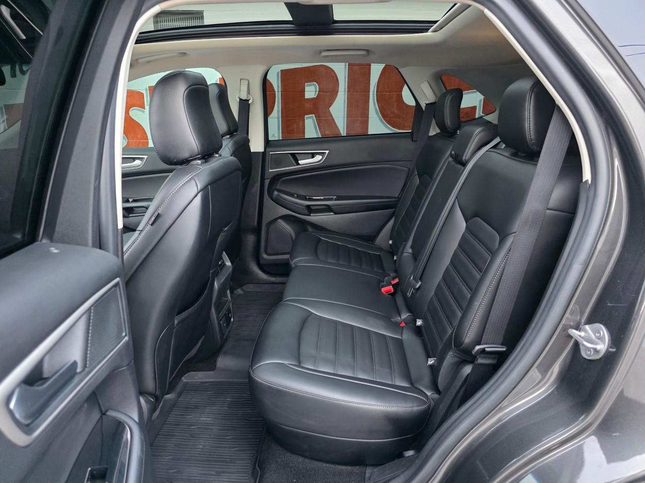 2020 Ford Edge SEL 4dr All-wheel Drive Photo