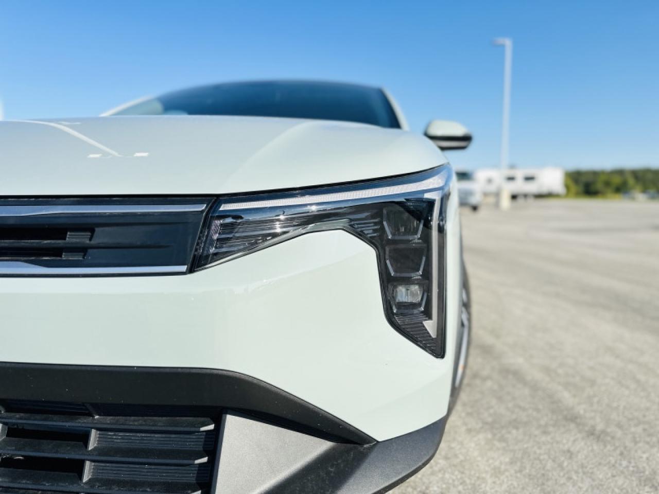 2025 Kia K4 EX Photo4