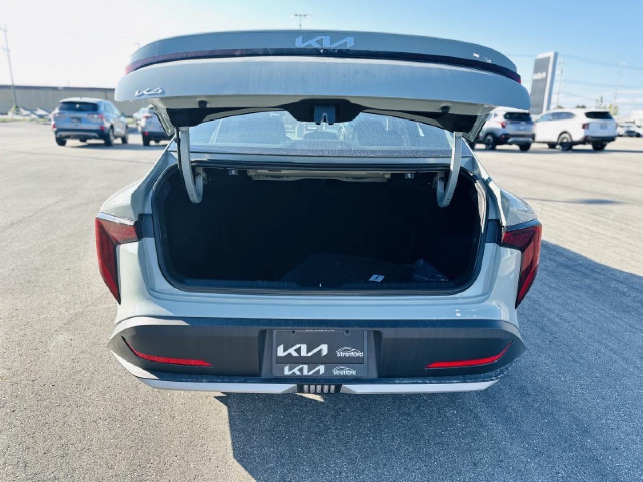 2025 Kia K4 EX Photo