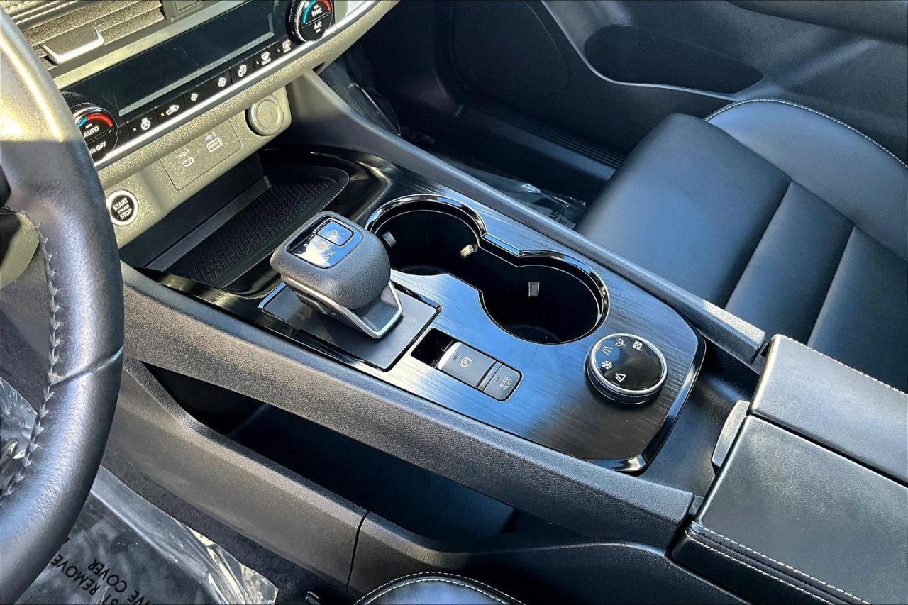 2023 Nissan Rogue SV Moonroof 4dr All-Wheel Drive Sport Utility Photo