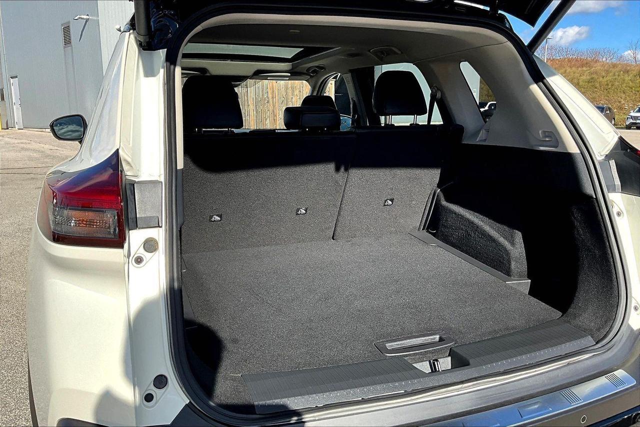 2023 Nissan Rogue SV Moonroof 4dr All-Wheel Drive Sport Utility Photo