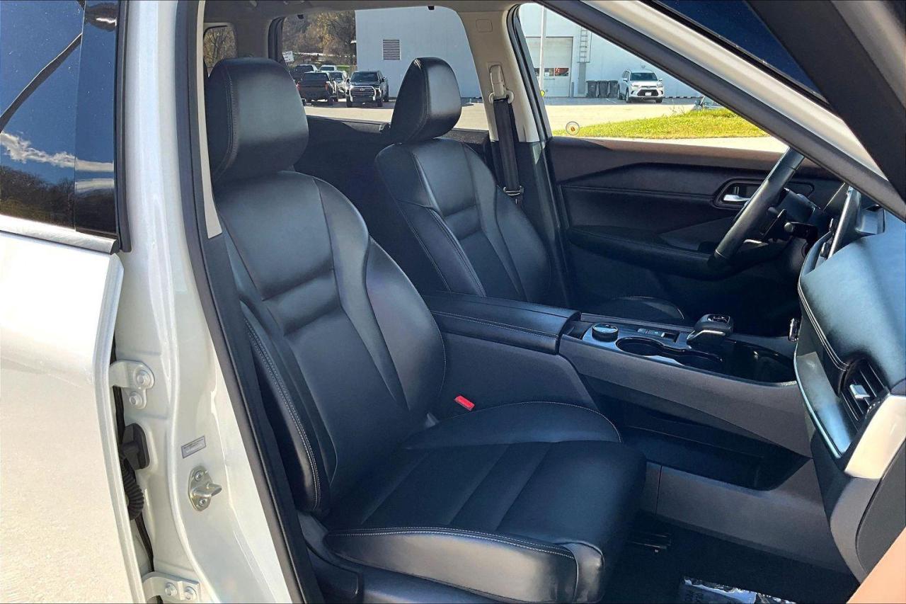 2023 Nissan Rogue SV Moonroof 4dr All-Wheel Drive Sport Utility Photo