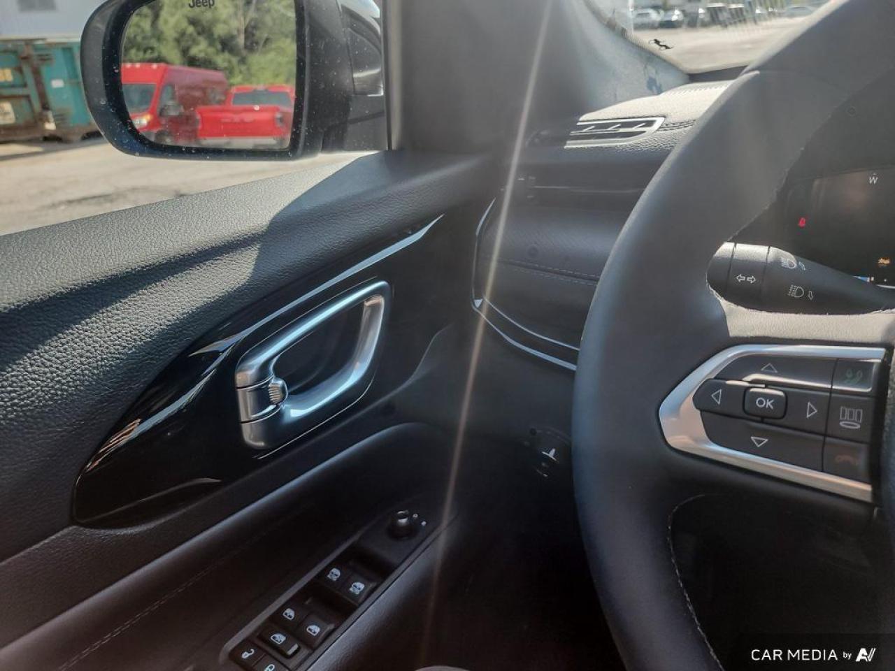 2025 Jeep Compass Altitude 4dr 4x4 Photo