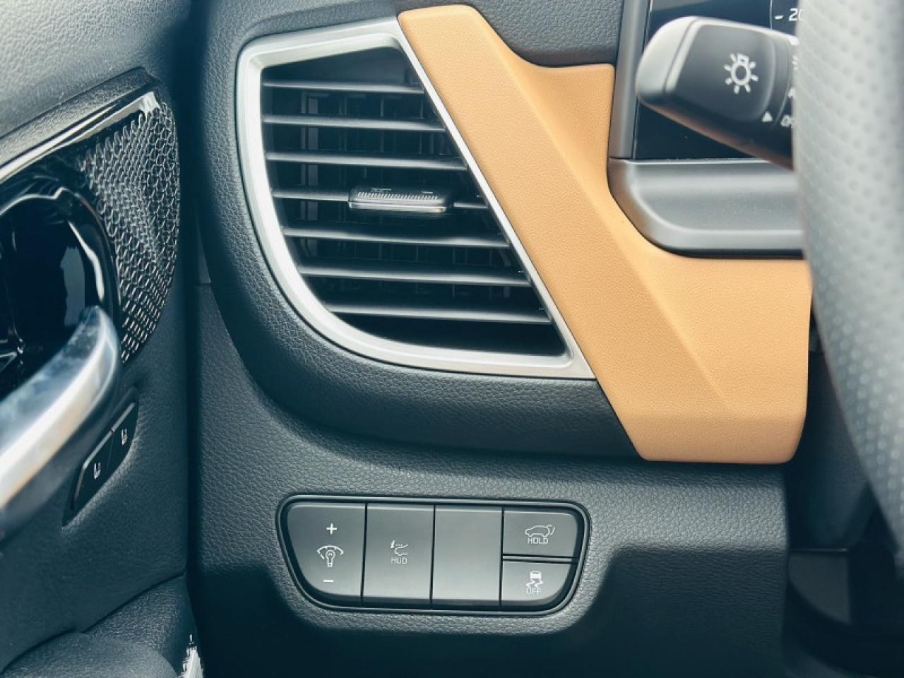 2026 Kia Seltos SX w/Brown Interior Photo