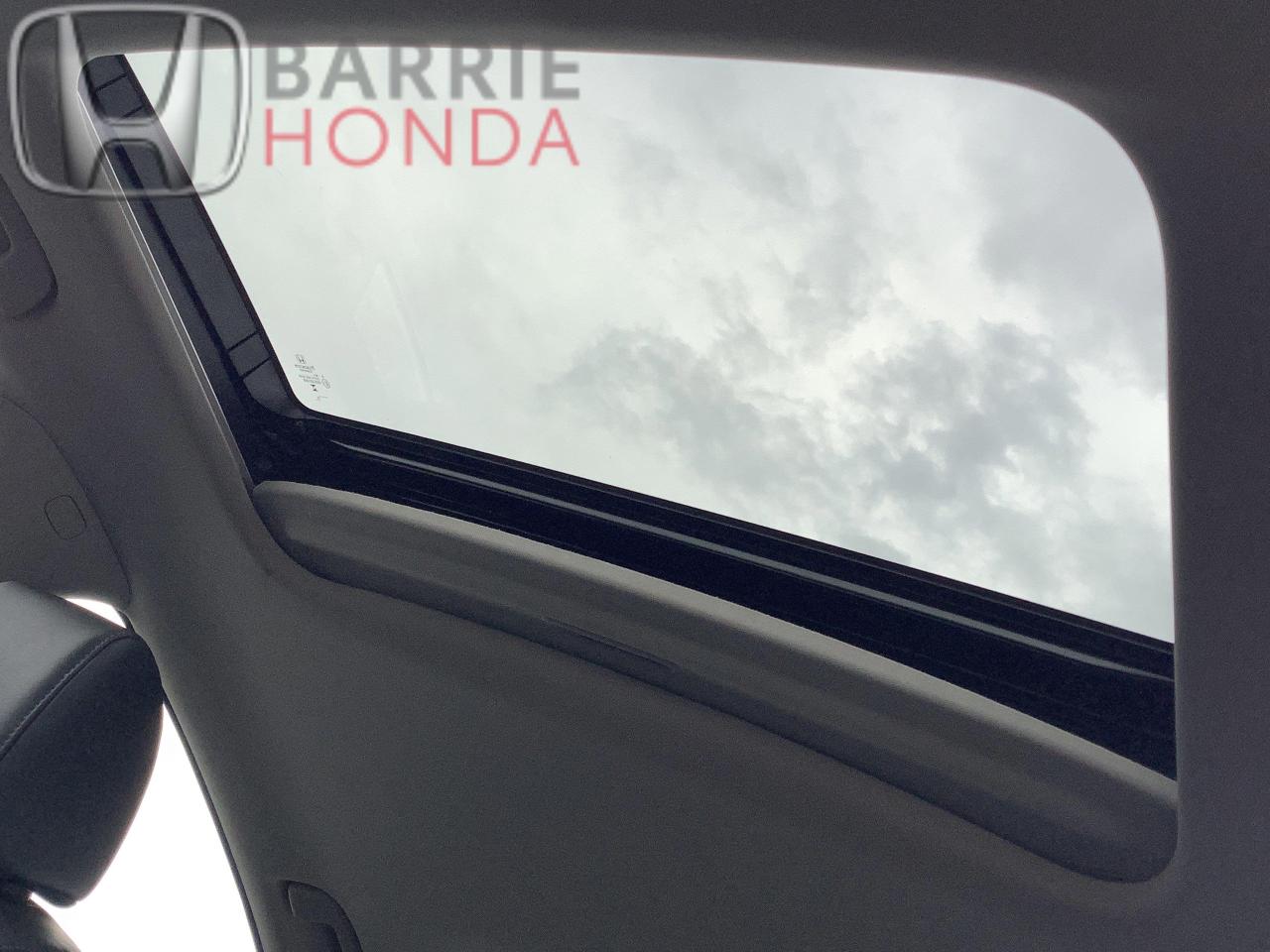 2024 Honda Civic Touring 4dr Sedan Photo