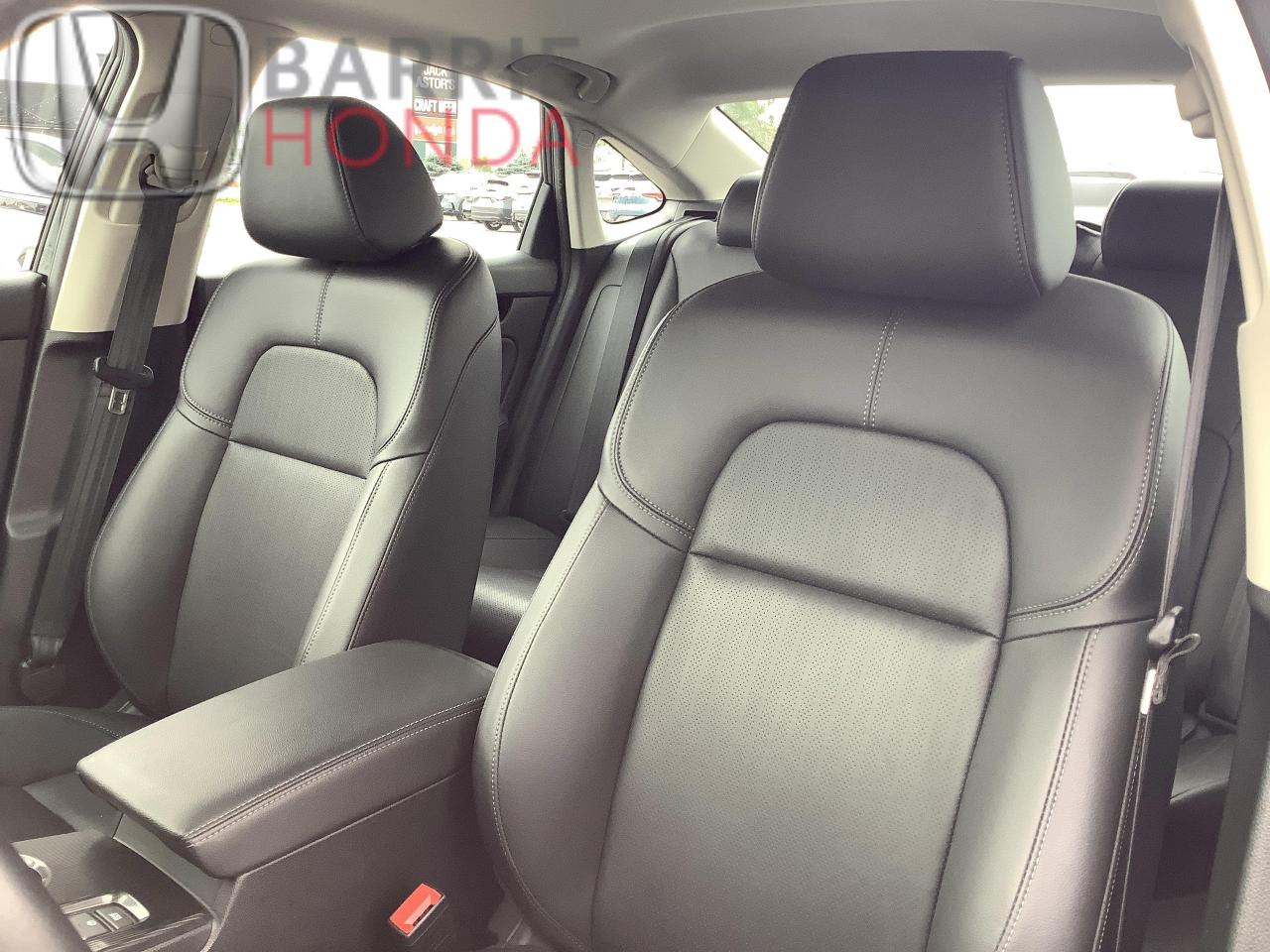 2024 Honda Civic Touring 4dr Sedan Photo