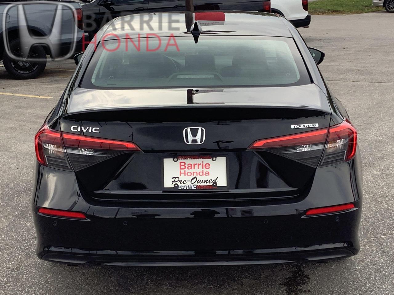 2024 Honda Civic Touring 4dr Sedan Photo