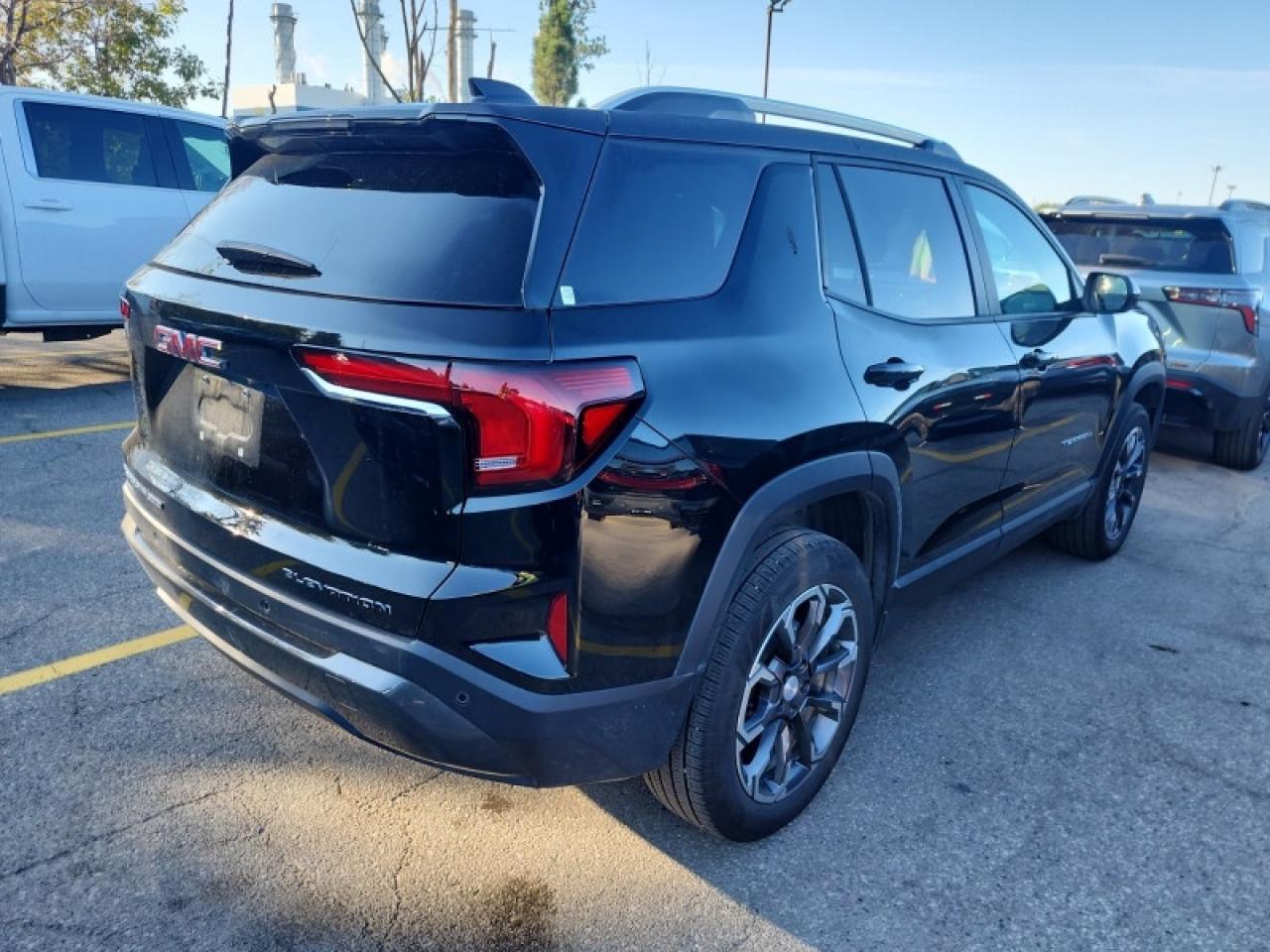 2025 GMC Terrain Elevation AWD Photo2