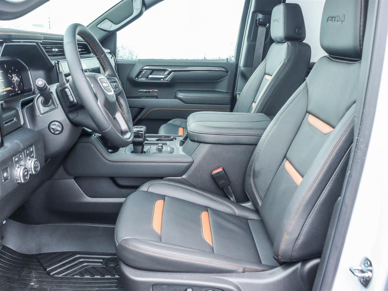 2026 GMC Sierra 1500 Crew Cab Short Box 4-Wheel Drive AT4 Photo