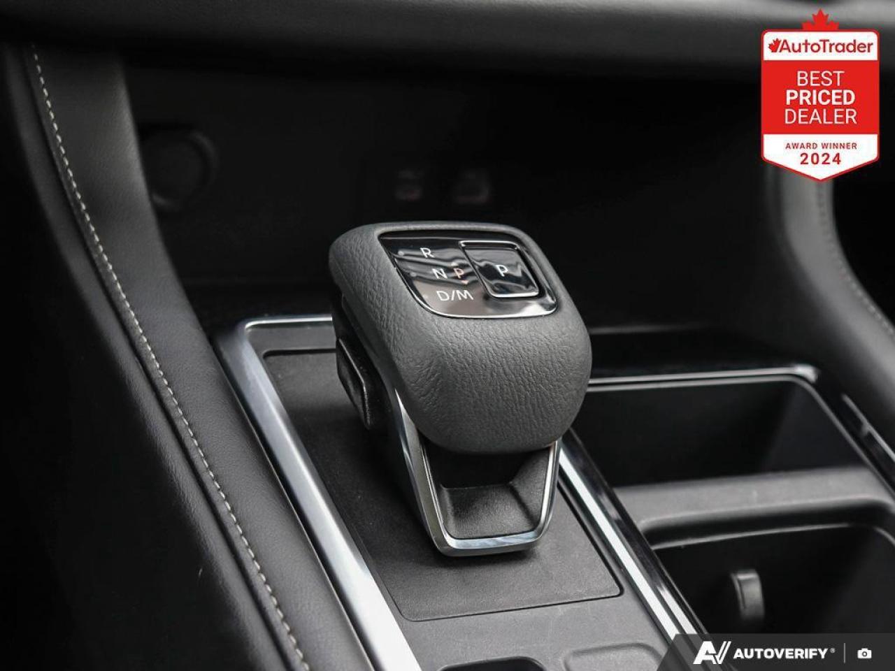 2024 Nissan Pathfinder SV 4dr 4x4 Photo