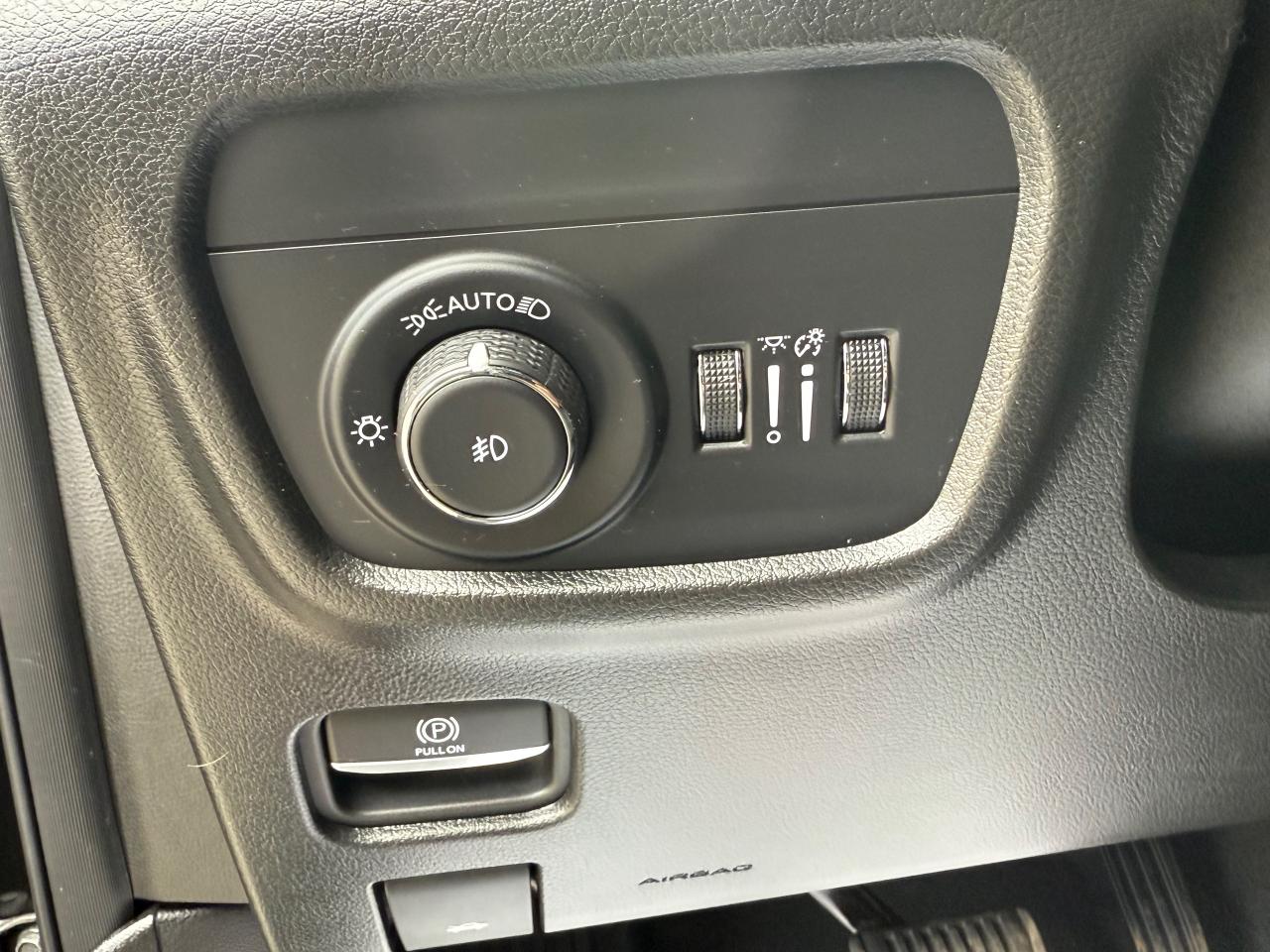 2024 Jeep Grand Cherokee L Limited 4dr 4x4 Photo