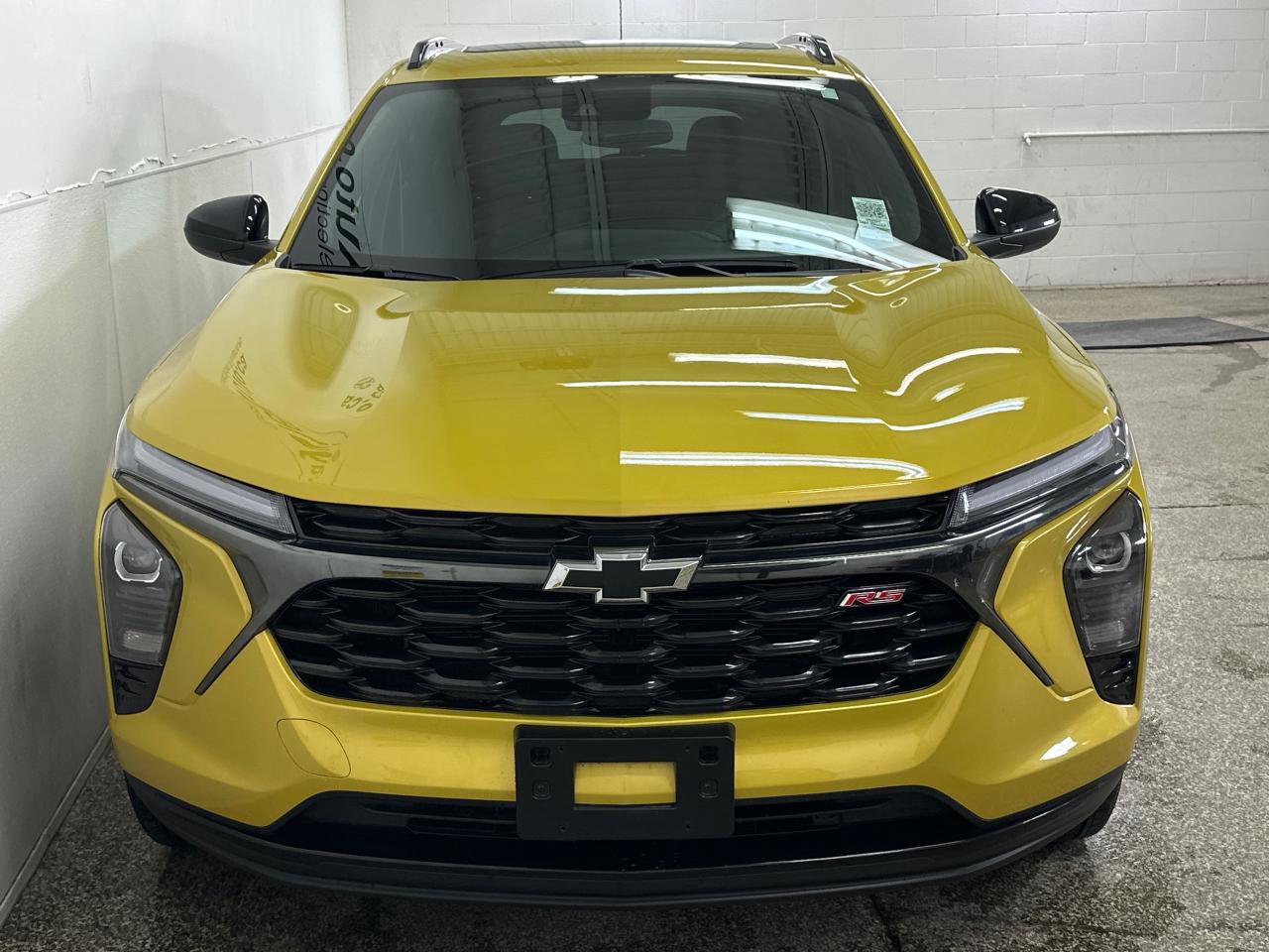 2024 Chevrolet Trax 2RS 4dr Front-Wheel Drive Photo2