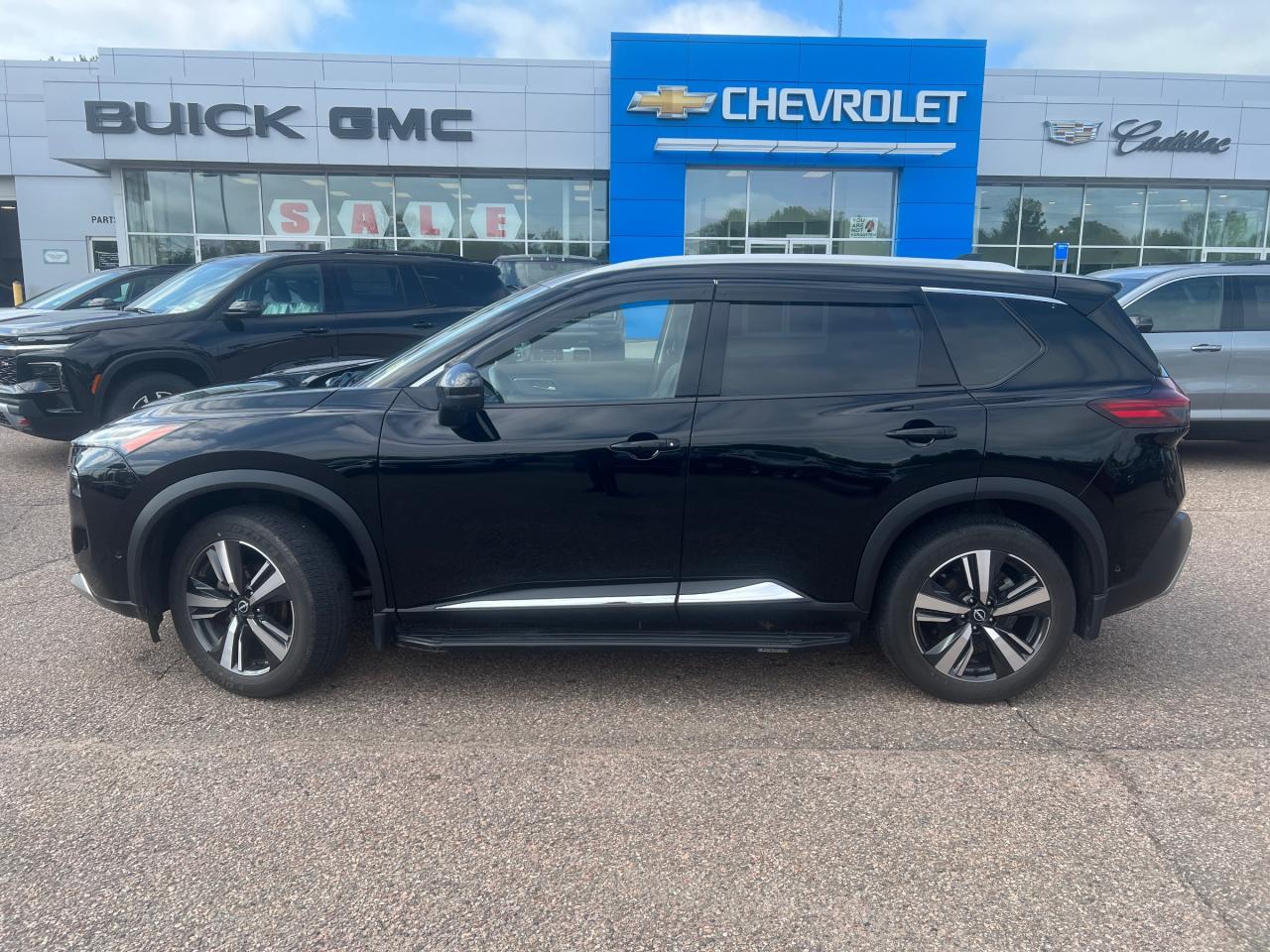 2023 Nissan Rogue Platinum 4dr All-Wheel Drive Sport Utility Photo4