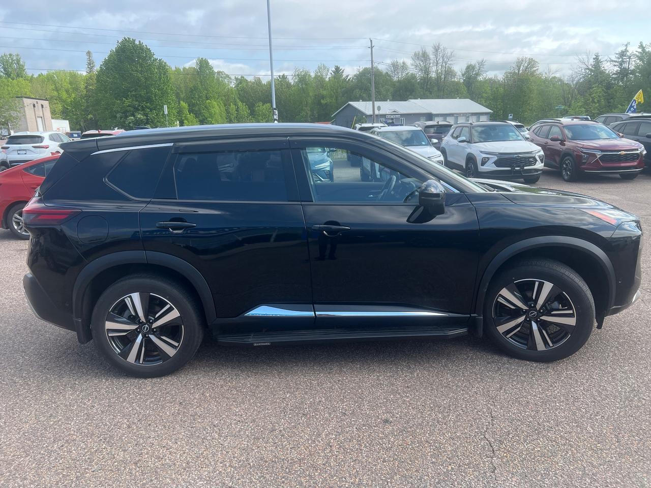 2023 Nissan Rogue Platinum 4dr All-Wheel Drive Sport Utility Photo