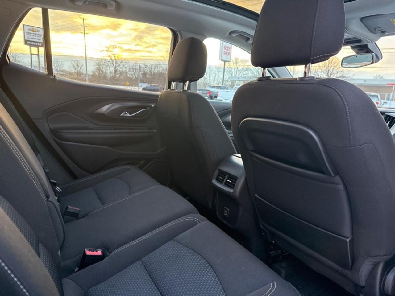 2023 GMC Terrain SLE AWD Photo