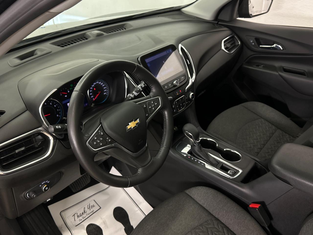 2022 Chevrolet Equinox LT w/1LT Front-Wheel Drive Photo