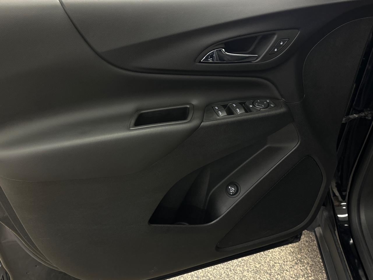 2022 Chevrolet Equinox LT w/1LT Front-Wheel Drive Photo