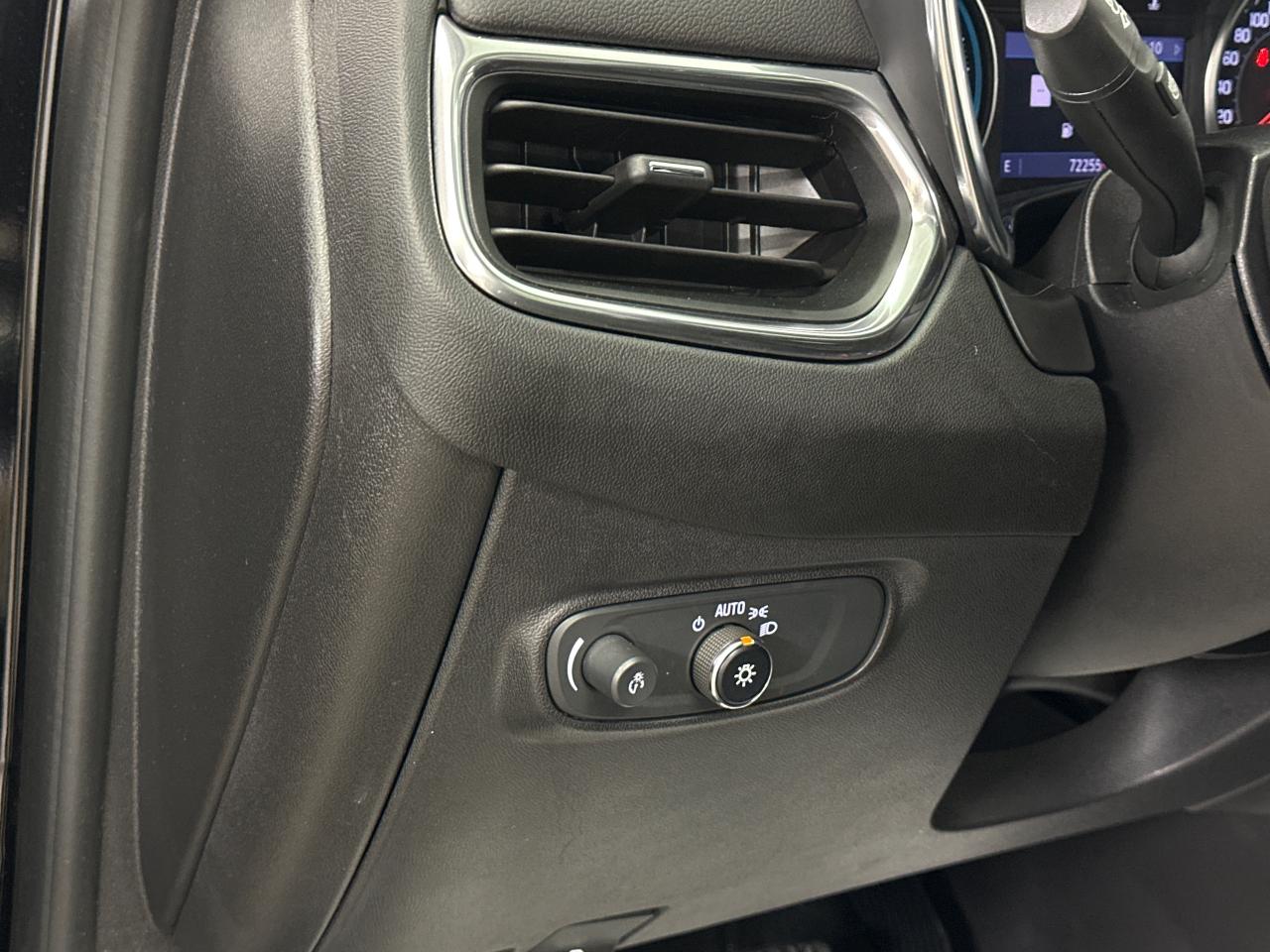 2022 Chevrolet Equinox LT w/1LT Front-Wheel Drive Photo