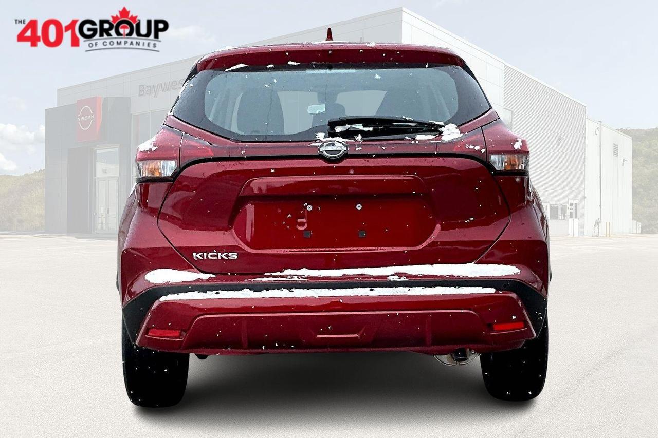 2025 Nissan Kicks Play SV 4dr Front-Wheel Drive Photo3