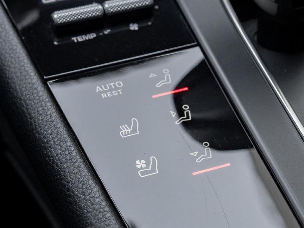 2025 Porsche Macan GTS 4dr All-Wheel Drive Photo