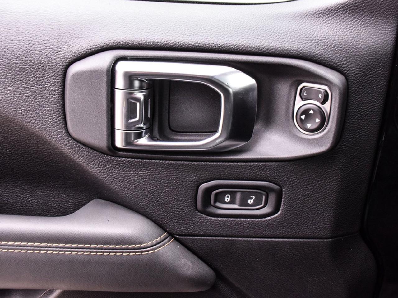 2025 Jeep Wrangler SAHARA 4DR 4X4 Photo